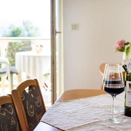 Apartments Petin ザダル エクステリア 写真