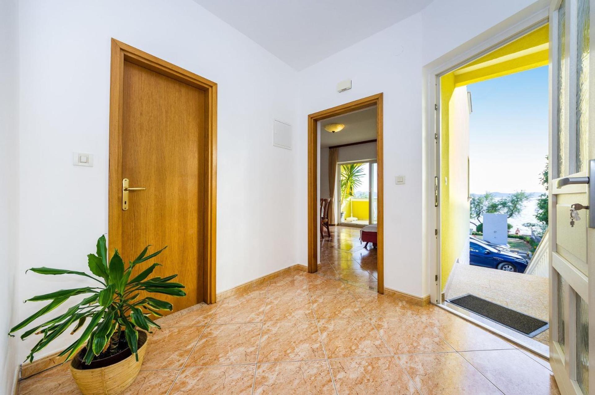 Apartments Petin ザダル エクステリア 写真